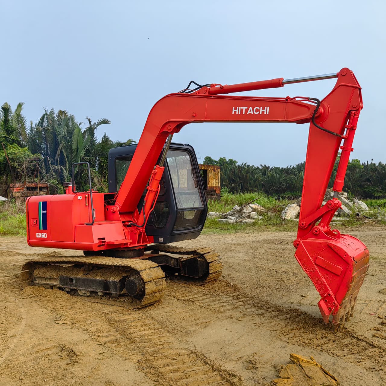 Hitachi EX60-2 – Gambar 1