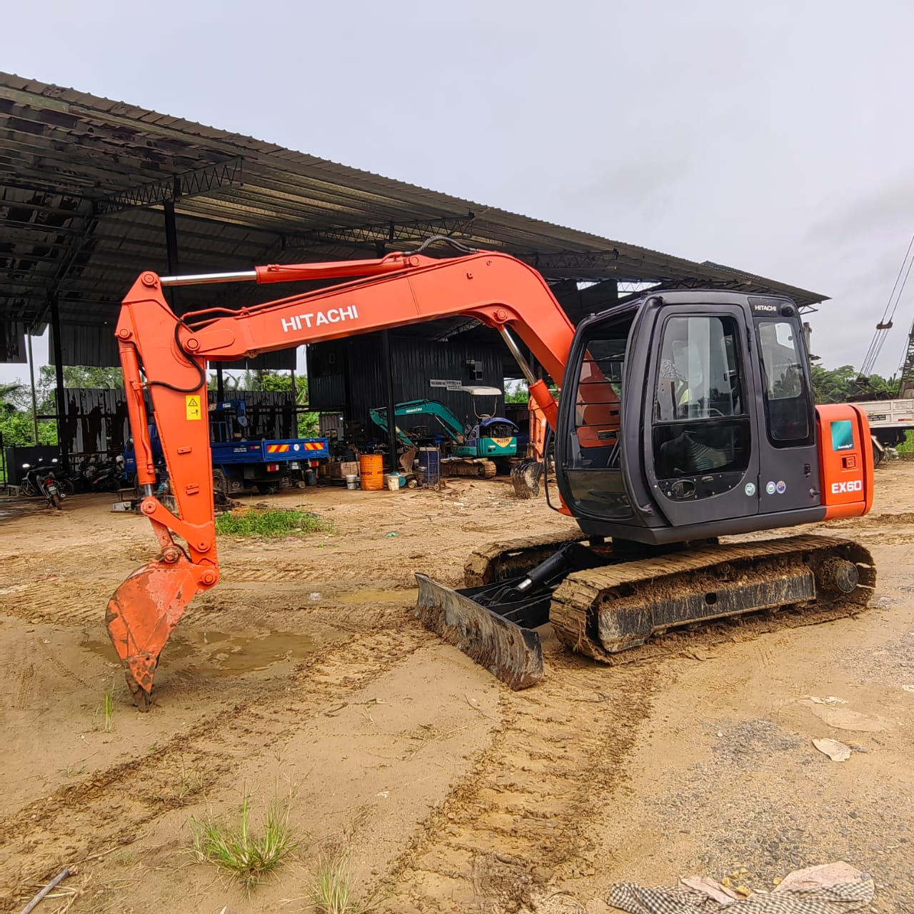 Hitachi EX60-5 – Gambar 1